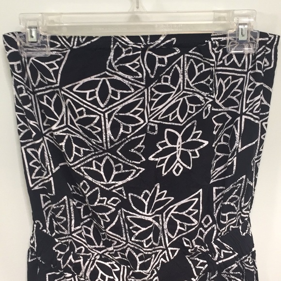 Black and White Printed Jumpsuit - Picture 2 of 6